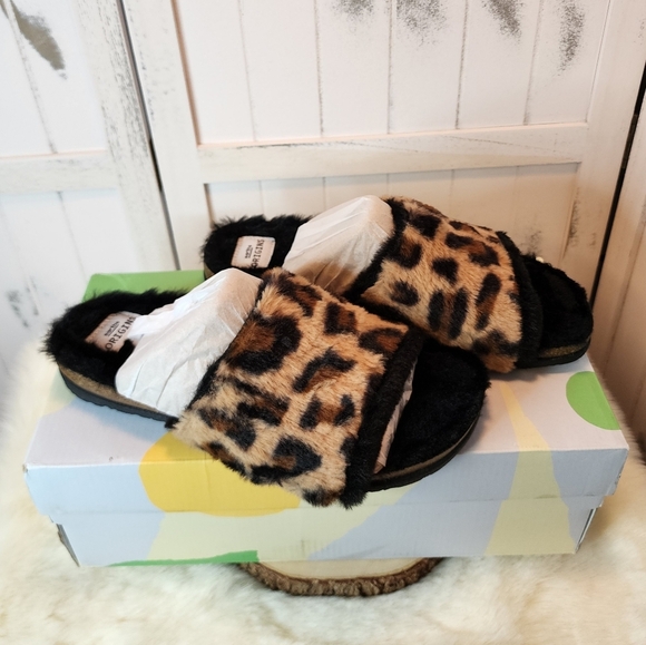 Earth Origins Shoes - Earth Origins OLLI Leopard Faux Fur Slides